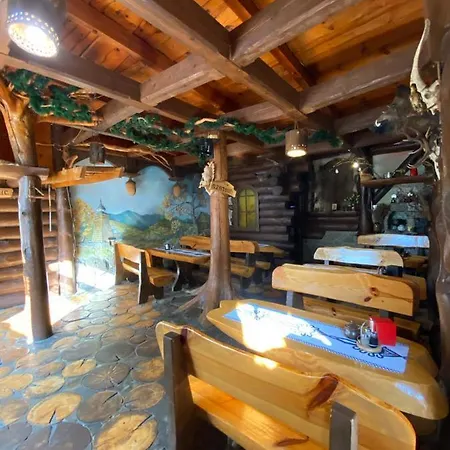 Na Lesnej Üdülőközpont 2*